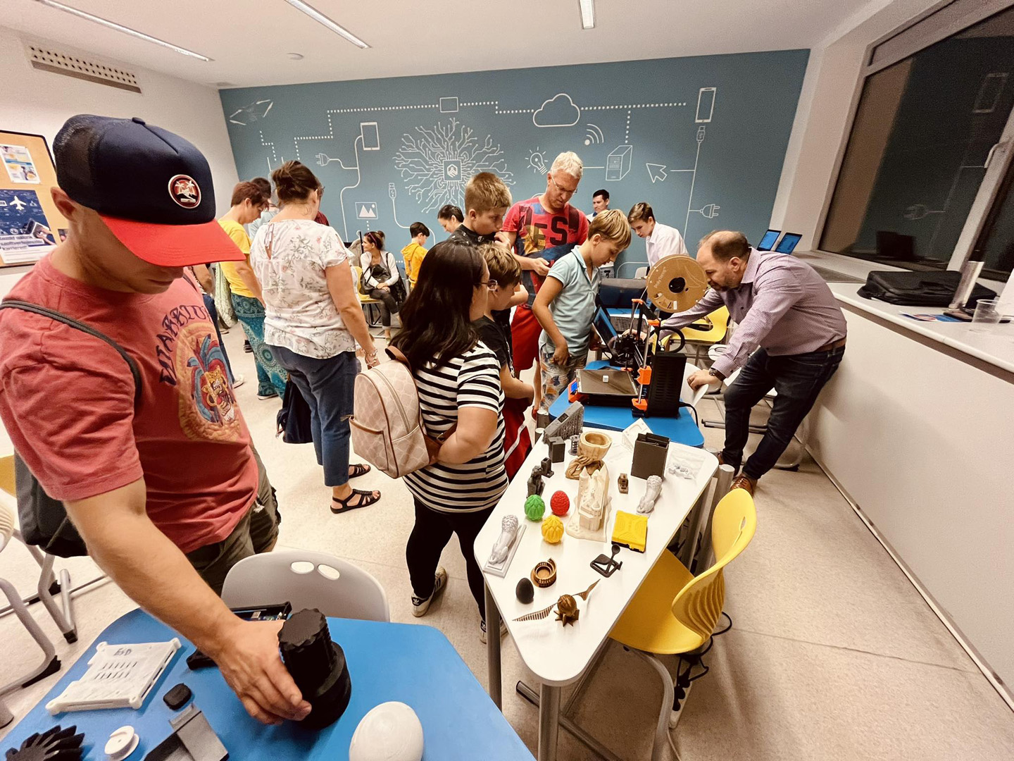 Hír bélyegképe: Ilyen volt nálunk a Kutatók Éjszakája