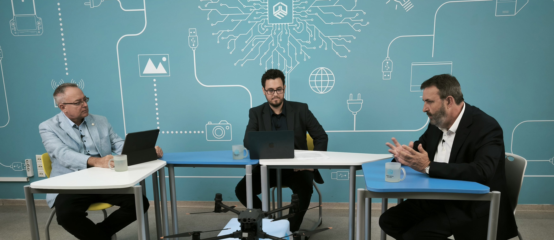 Hír bélyegképe: TudásTech néven podcast csatornát indít a Gábor Dénes Egyetem 