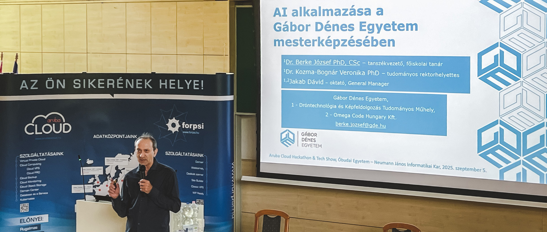 Hír bélyegképe: Egyetemünk is részt vett az Aruba Cloud Hackathon-on